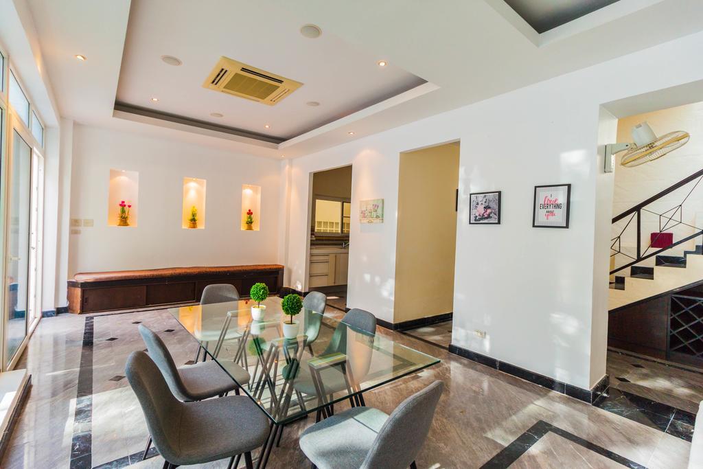 Jomtien Palace Pool Villa By Pattaya Sunny Rentals Ban Nong Tabaek Eksteriør billede