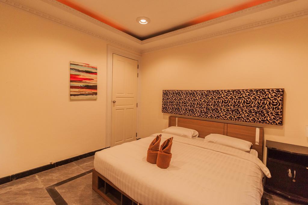 Jomtien Palace Pool Villa By Pattaya Sunny Rentals Ban Nong Tabaek Eksteriør billede