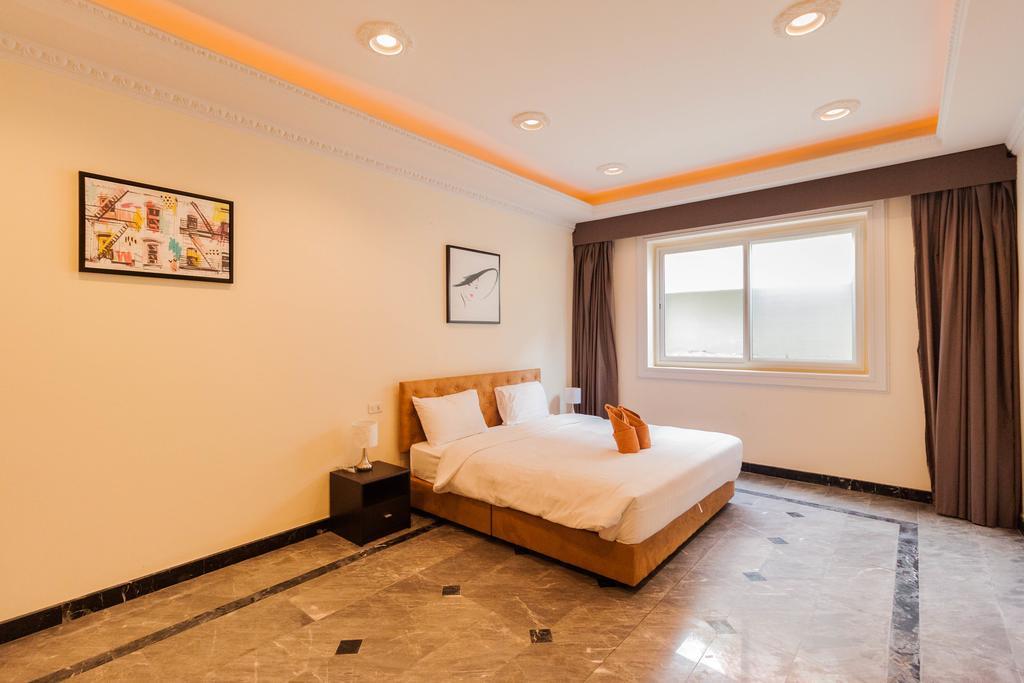 Jomtien Palace Pool Villa By Pattaya Sunny Rentals Ban Nong Tabaek Eksteriør billede
