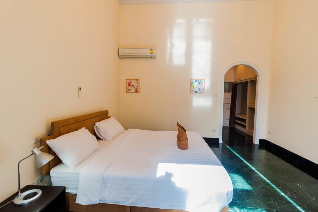 Jomtien Palace Pool Villa By Pattaya Sunny Rentals Ban Nong Tabaek Eksteriør billede